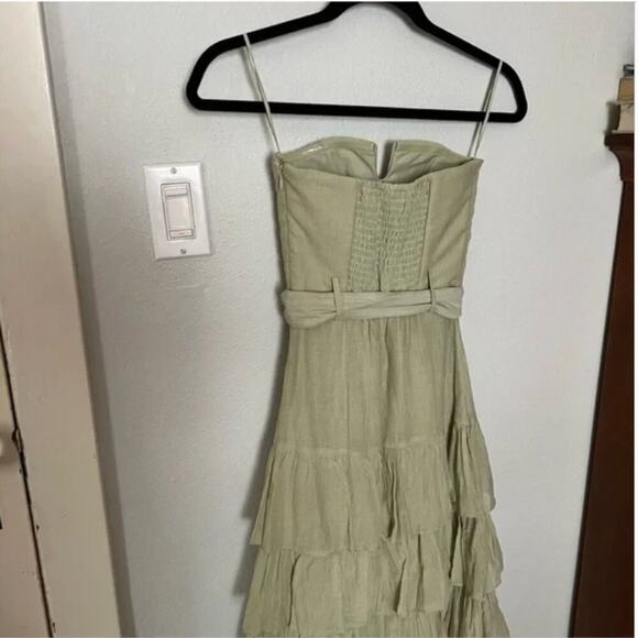 & Other Stories Layered Belted Strapless Midi Dress in Light Green - Picture 7 of 8